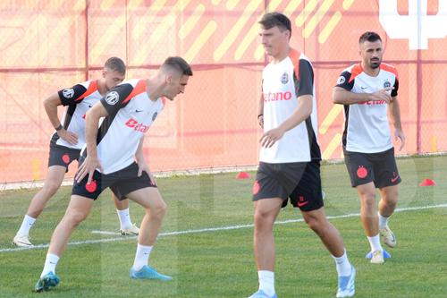 FCSB, antrenament înainte de meciul cu Shkendija // foto: Andrei Furnigă