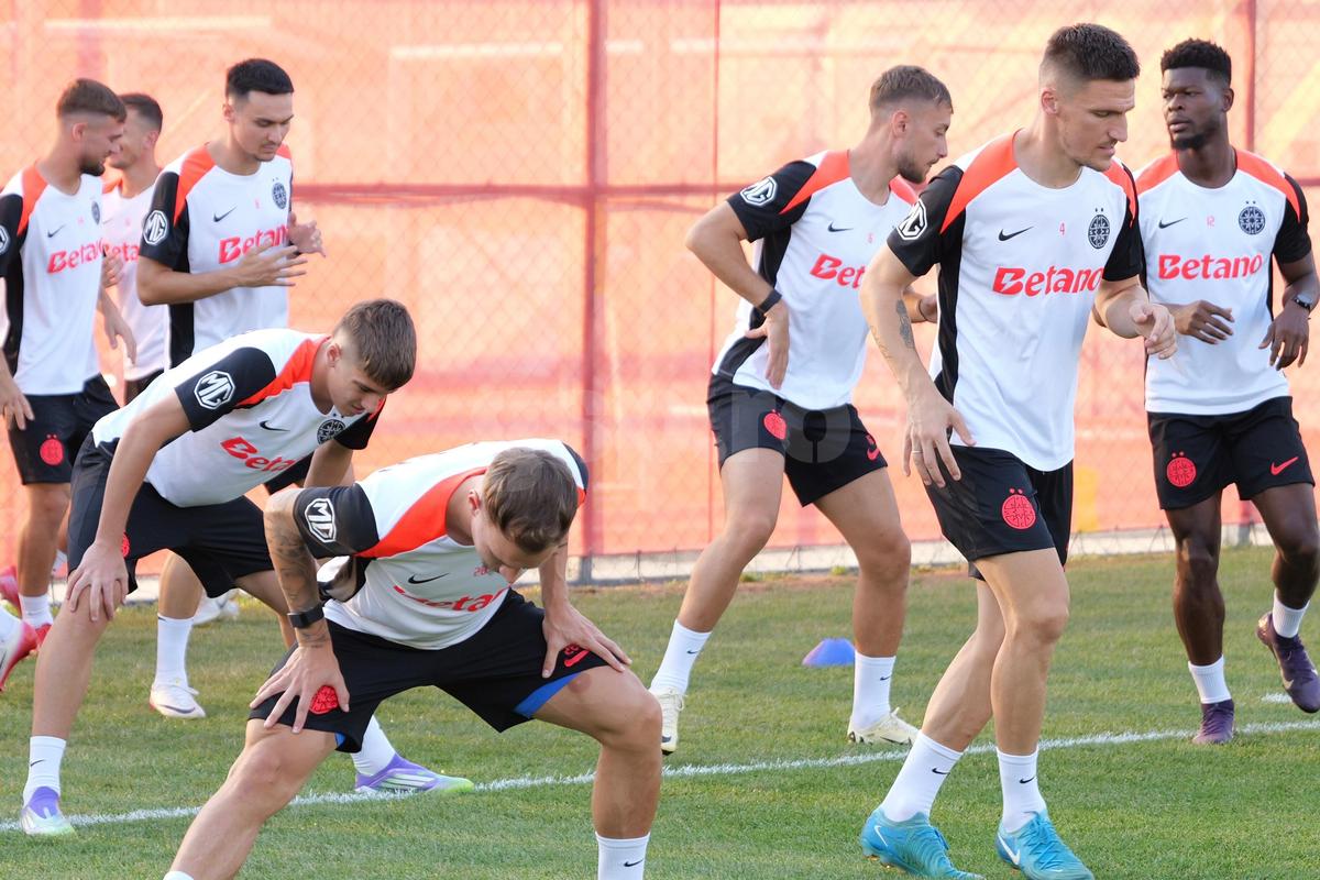 FCSB, antrenament înainte de meciul cu Shkendija // foto: Andrei Furnigă