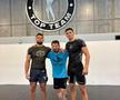 A câștigat lupta din UFC, apoi a pornit către podiumul Versace: „Arăt bine, nu?”