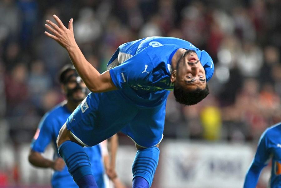 Gigi Becali vrea să aducă la echipă tumbele etalate de Ivan după marcarea unui gol Foto: Imago Becali încearcă marea lovitură în mercato: internaționalul pe care și l-a dorit dintotdeauna! » Rădoi l-a sunat deja pe jucător: salariu de nabab