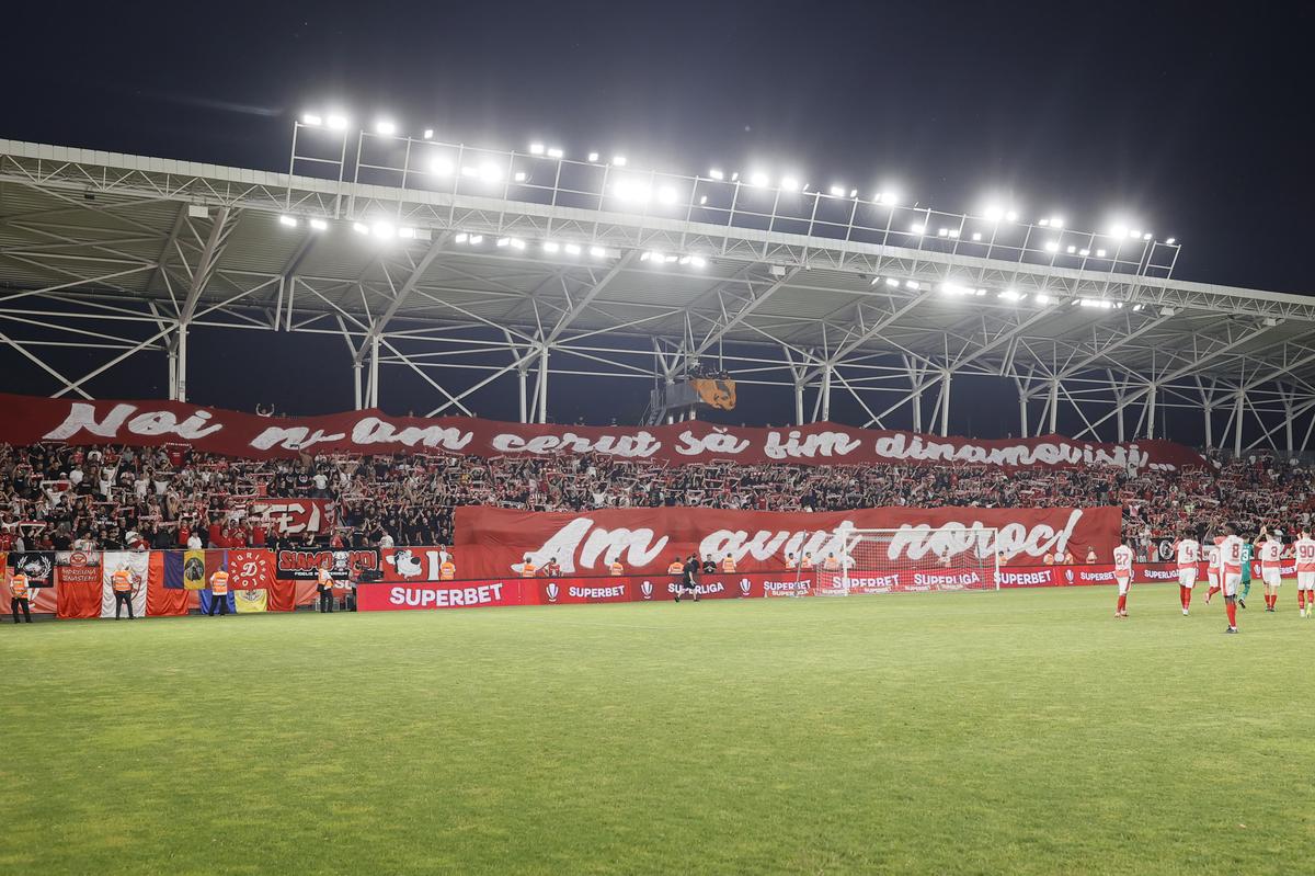 Dinamo - FC Botoșani 0-0 » Iertați de Kopic, pedepsiți de gravitație: „Dacă ar fi venit la FCSB, făcea un duș la pauză”