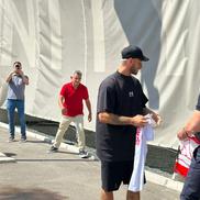 Nebunie la sosirea lui Marko Arnautovic la Belgrad // foto: sportal.blic.rs