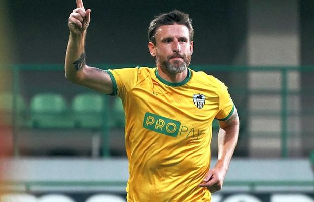 Ce spune un ucrainean despre România, la 6 luni de când s-a mutat aici » Continuă la clubul salvat de decizia FRF