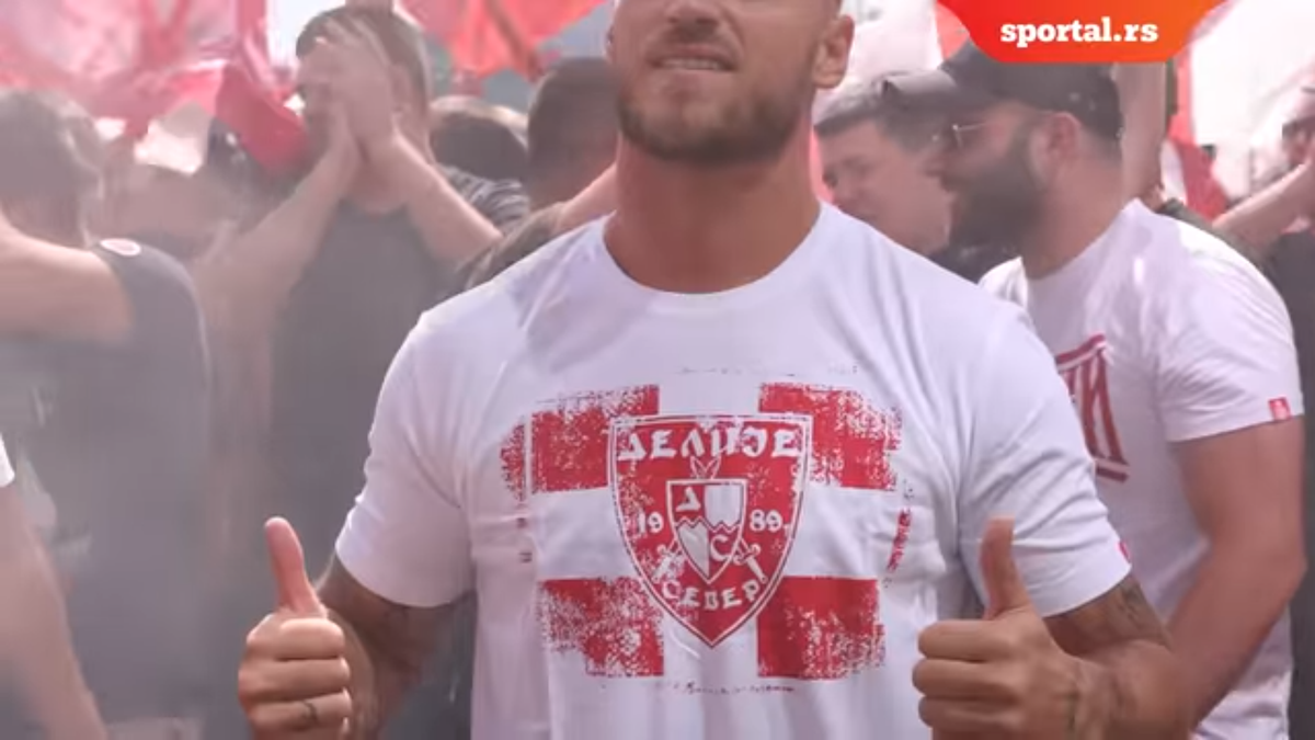 Celebra galerie a Stelei Roșii Belgrad „s-a mutat” pe aeroport » Fostul fotbalist al lui Inter a fost primit ca un rege