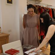 Simona Radiș modă - Claudia Rawlings designer