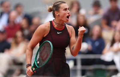 Aryna Sabalenka a ajuns la 100 de săptămâni pe locul 1 mondial, deși nu a mai câștigat niciun titlu de 4 luni