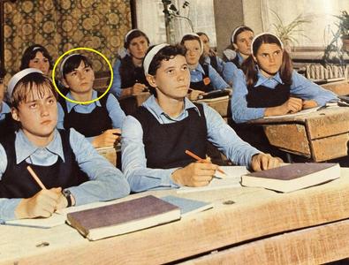 Gazeta publică o poză inexplicabilă » Cine apare în bancă alături de marea Nadia Comăneci: „Nu înțeleg cum e posibilă!”
