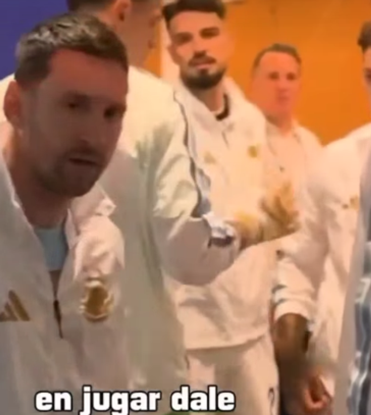 Jucătorii Argentinei, pe tunel, înaintea finalei de Campionat Mondial cu Spania