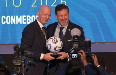 Confirmare oficială?! Mâna dreaptă a lui Infantino dă ca și făcut Mondialul din 2030 în noul format!