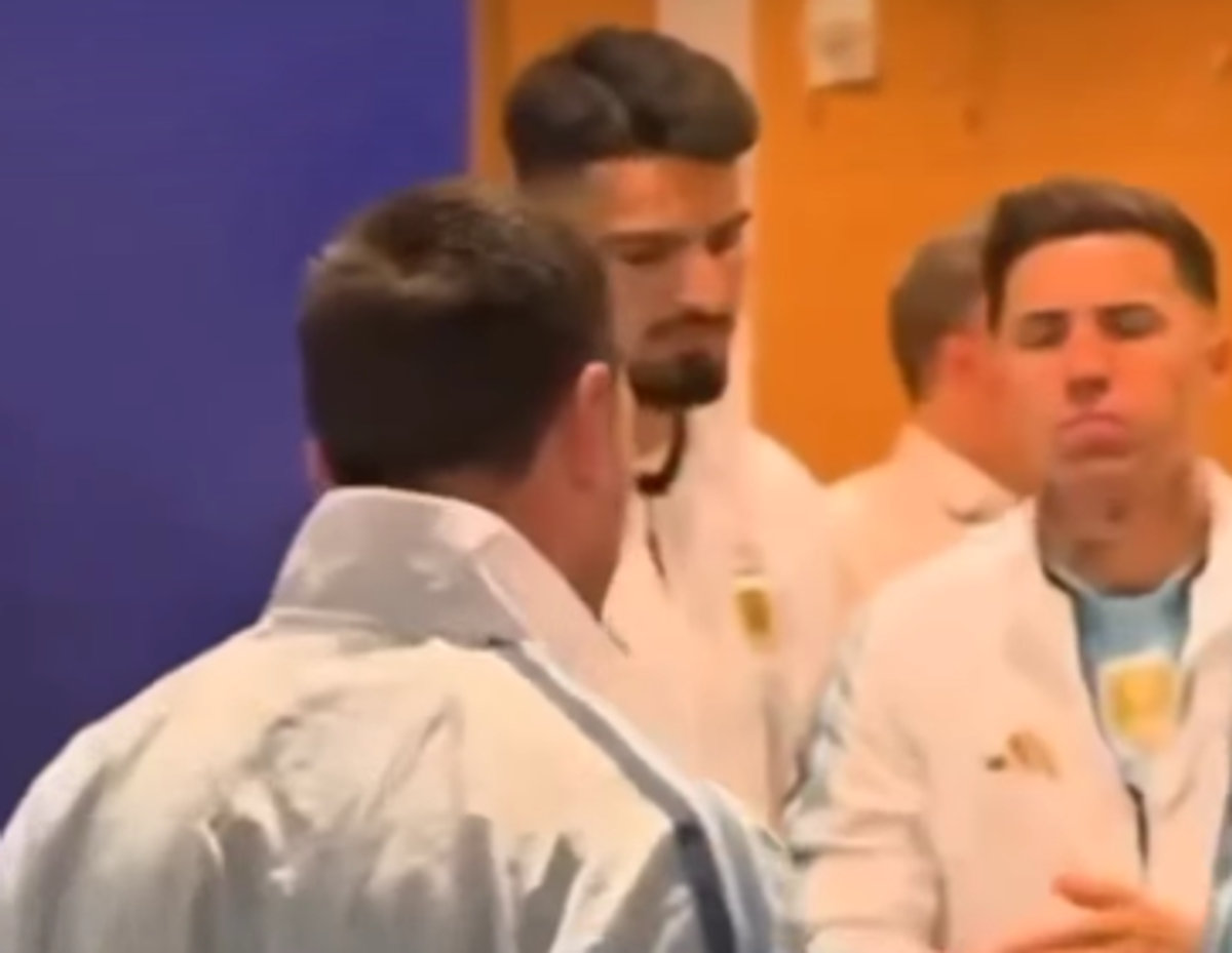 Imagini misterioase cu echipa Argentinei au declanșat teorii ale conspirației » Cuvintele enigmatice ale lui Messi: „Uitați de tot ce s-a întâmplat”