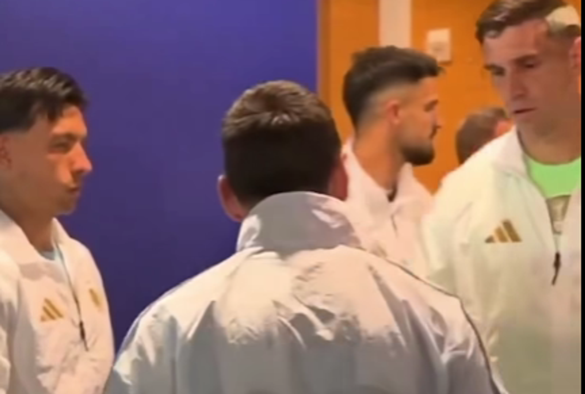 Imagini misterioase cu echipa Argentinei au declanșat teorii ale conspirației » Cuvintele enigmatice ale lui Messi: „Uitați de tot ce s-a întâmplat”
