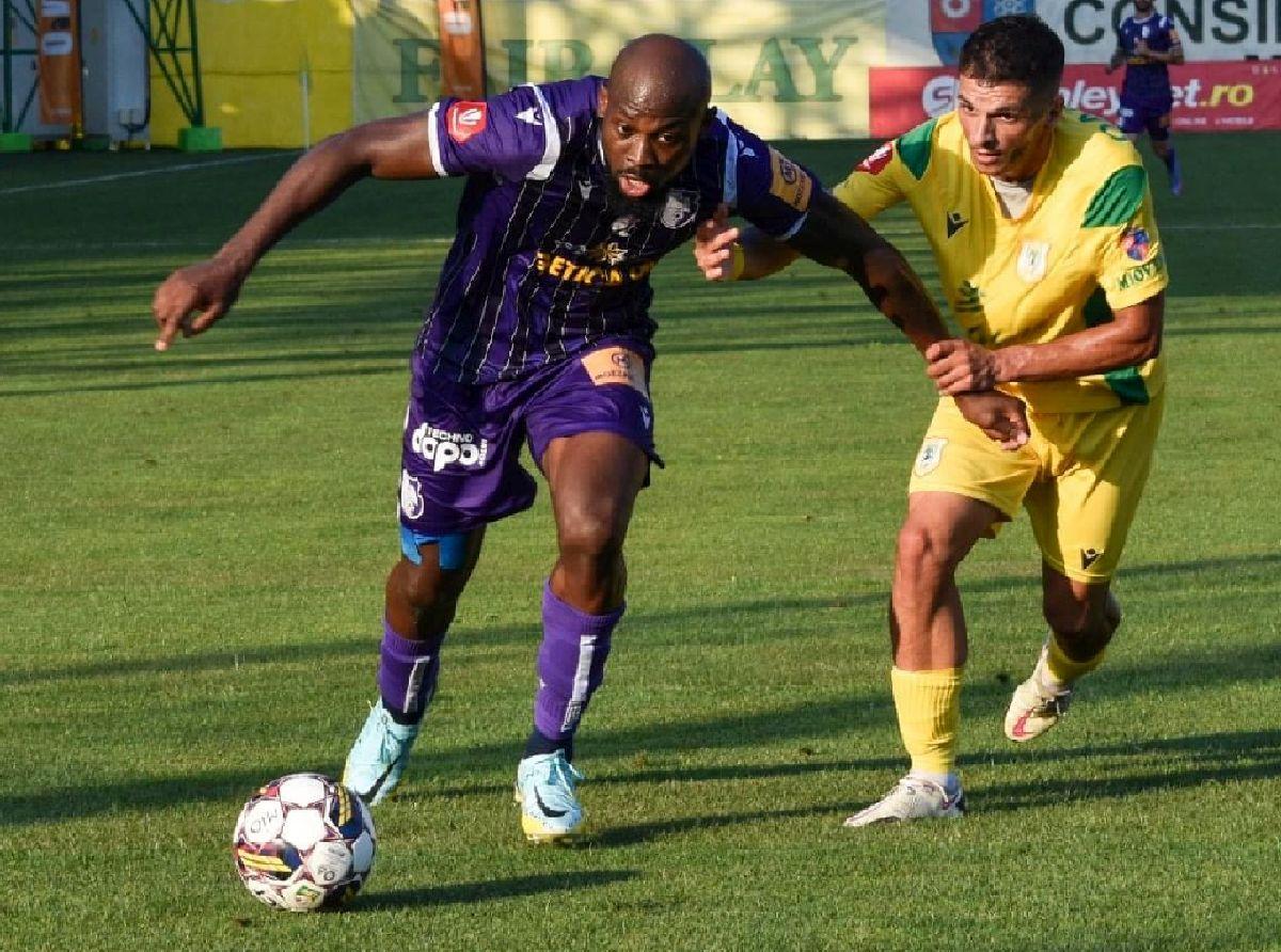 Impresiile camerunezului transferat în Liga 1, după o lună în România: „Rezolvați odată problema cu VAR-ul!” + primul loc pe care vrea să-l viziteze