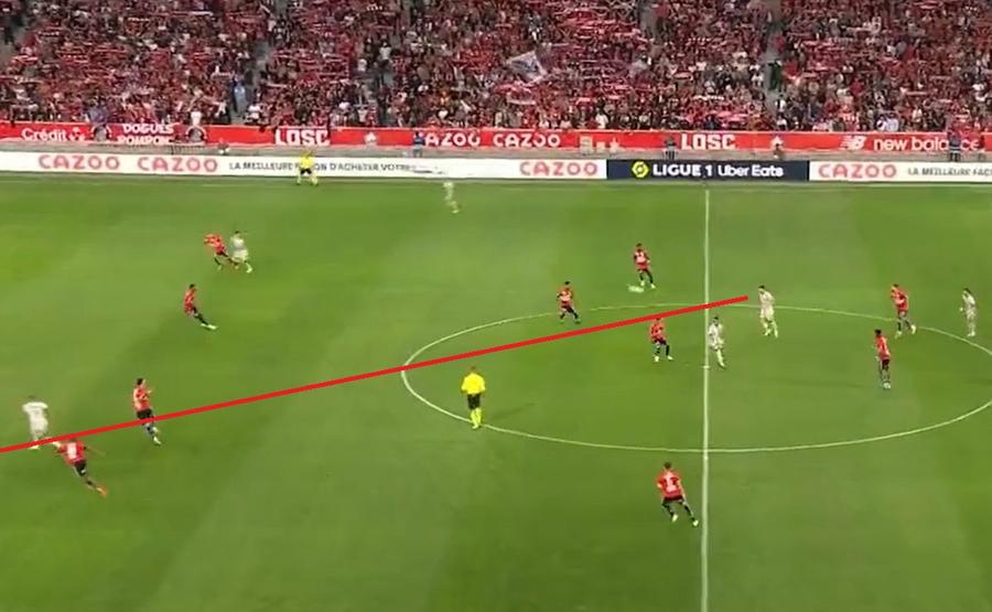 Argentinianul inventează o pasă peste toată apărarea lui Lille, perfectă pentru Mbappe (2) Neymar, Messi și Mbappe au scris istorie în doar 9 secunde! » „Cel mai rapid gol de când facem noi măsurătorile!”