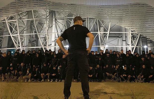 „Dincolo de acest prăpăd…” » Ce a postat liderul Peluzei Sud, la 3 săptămâni de când ultrașii s-au „rupt” de FCU Craiova
