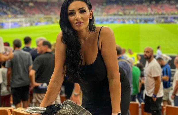 La ce meci a fost surprinsă cea mai sexy antrenoare din România: „Creez amintiri alături de tine! Fericită pentru victorie”