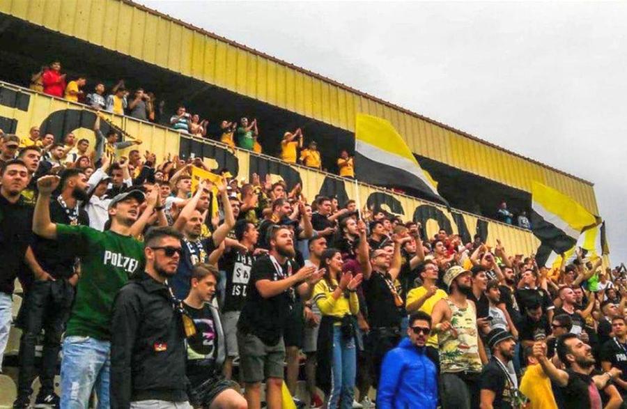 Echipa de Liga 3 SR Brașov a anunțat, prin intermediul unui comunicat oficial, că a fuzionat cu cealaltă formație din Brașov, FC Brașov.
Foto: Facebook @ SR Brașov Veste uriașă pentru o formație de tradiție » Cele două cluburi vor fuziona: „Un oraș, o echipă”