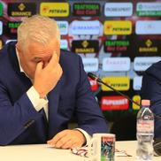 Șumudică, în lacrimi la conferința de prezentare la Rapid/ foto: Ionuț Iordache (GSP)