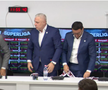 „Stați jos!” » Moment amuzant la finalul conferinței de prezentare a lui Marius Șumudică la Rapid: „M-ați speriat”