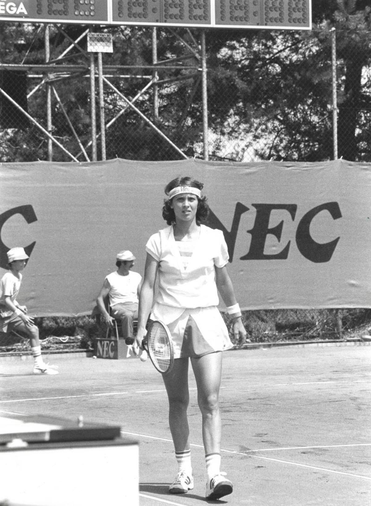 Lucia Romanov, sfertfinalistă de la Roland Garros, și-a descoperit o nouă pasiune, muzica: „Inteligența artificială e un instrument de producție, povestea, emoția, deciziile artistice sunt ale mele”