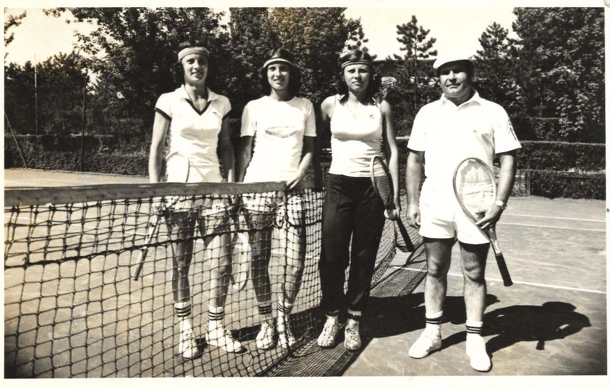 Lucia Romanov, sfertfinalistă de la Roland Garros, și-a descoperit o nouă pasiune, muzica: „Inteligența artificială e un instrument de producție, povestea, emoția, deciziile artistice sunt ale mele”