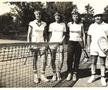 Maria Romanov, Lucia Romanov, Florența Mihai și antrenorul Aurel Segărceanu Foto: colecție personală