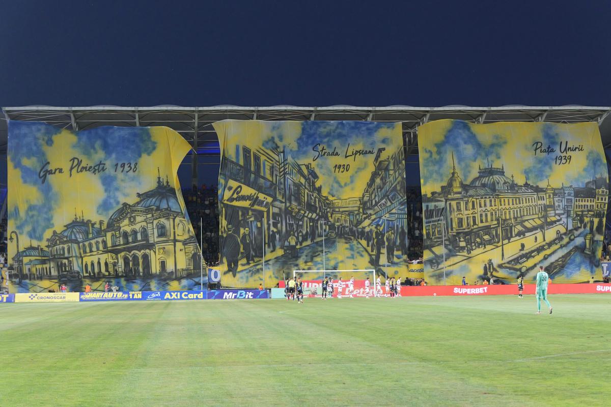 Scenografii la Petrolul - Rapid