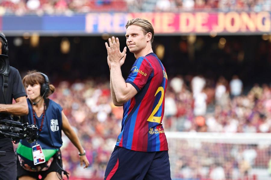 Frenkie de Jong / Foto: Imago Laporta și Deco au decis, are bagajele făcute! Barcelona îl vinde pentru 50 de milioane!