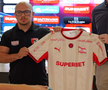 Dinamo a scos la vânzare un echipament special, cu sigla cerută de fani