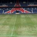 Gazonul de pe Parc des Princes se prezintă într-o stare deplorabilă