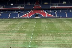 Parc des Princes este impracticabil: gazon grav afectat! » Unde va juca PSG meciul din startul în Ligue 1