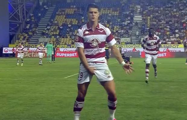 Dobre explică gestul obscen din Petrolul - Rapid: „L-am imitat pe Michael”