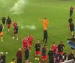 Haos în Germania: Südwest-Derby întrerupt, polițiștii au intrat pe teren pe cai!