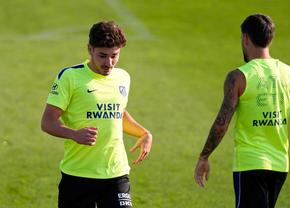 Julian Alvarez e inamicul numărul 1! » Baza de pregătire a lui Atletico, împânzită astăzi de mesajele ultrașilor!