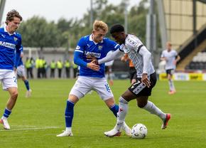 Roland Idowu a lăsat-o pe St. Mirren pentru clubul din Superligă