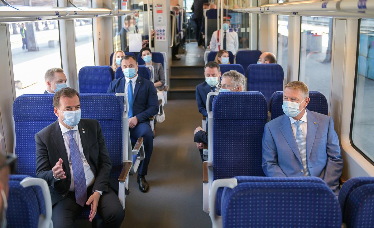 VIDEO + FOTO Klaus Iohannis a testat azi ruta feroviară „Henri Coandă - Gara de Nord” » Ce a declarat președintele României