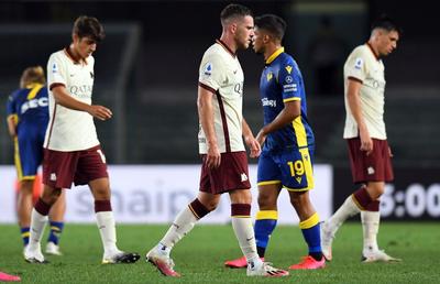 Gafă de amatori în Serie A! Motivul pentru care AS Roma poate pierde la „masa verde” meciul cu Verona!