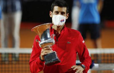 Novak Djokovic, noul împărat de la Roma! Sârbul, suprem la primul turneu după descalificarea de la US Open + l-a depășit pe Nadal într-un top important