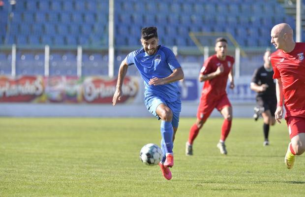 FCSB a vrut să transfere un fundaș de la Voluntari: de ce a picat mutarea
