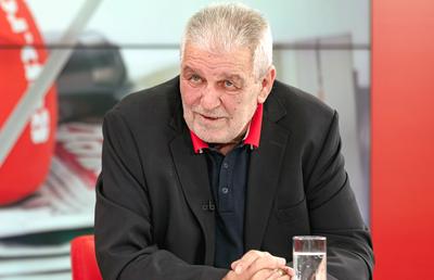 Apariție rară a lui Florin Marin! Fostul antrenor vine la „Prietenii lui Ovidiu” și dezvăluie secrete dintr-o carieră de aproape cinci decenii