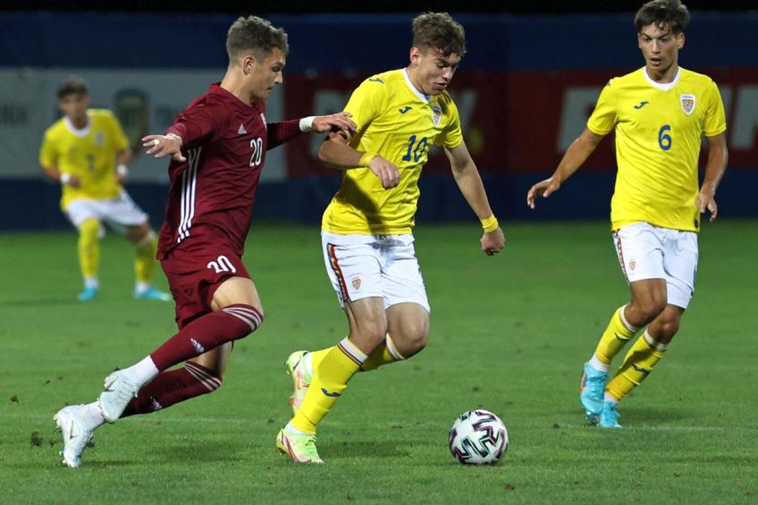 Naționala U19 a României a început cu stângul campania din turneul de calificare pentru Turul de Elită. La Buftea, micii „tricolori” au remizat cu reprezentativa similară a Letoniei, scor 0-0 / Sursă foto: frf.ro