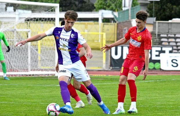 Băiatul lui Alexandru Tudor e golgeter la FCSB » Ce spunea „Brad Pitt” despre el în 2018: „Are senzația că e fotbalist” + imagine antologică din 2004