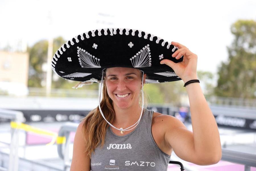 Beatriz Haddad Maia a fost forțată să se retragă de la competiția din Guadalajara / Sursă foto: Facebook@ GDL Open AKRON Numărul #15 WTA, accidentare incredibilă! A ajuns la spital din cauza unui incident suferit la duș: „Dincolo de sperietură și niște cusături, sunt în regulă”