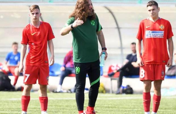 Fostul antrenor de la FCSB, prezentat la clubul din Liga 3: „Mult succes la echipa noastră de suflet!”