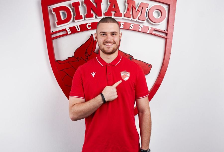 Andrei Bendeac iubește Dinamo din copilărie / Sursă foto: Facebook Andrei Bendeac, despre momentul neobișnuit de la conferința de presă a lui Ovidiu Burcă: „Eu l-am apreciat pentru ce a făcut”