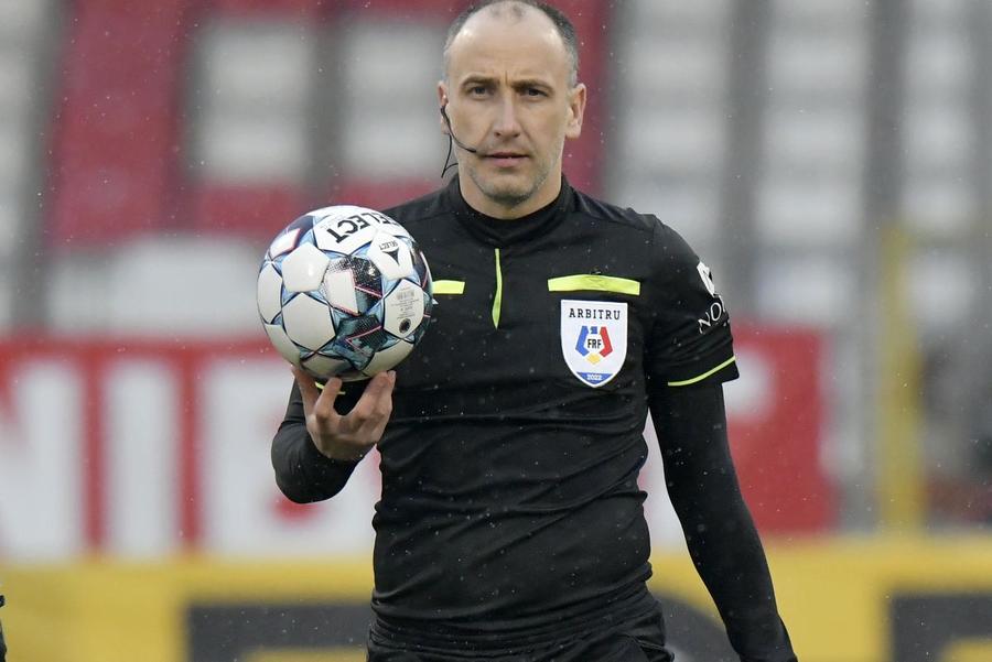 „Vă e teamă de arbitraj?” » „Centralul” trimis la Hermannstadt - FCSB, după ultimele tensiuni din Superligă: în primăvară, a provocat un uriaș scandal