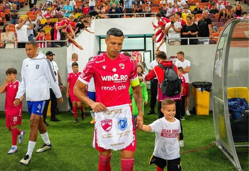 Dinamo revine pe Arena Națională pentru meciurile cu FCU Craiova și CFR Cluj. 
Foto: Facebook @ Dinamo București