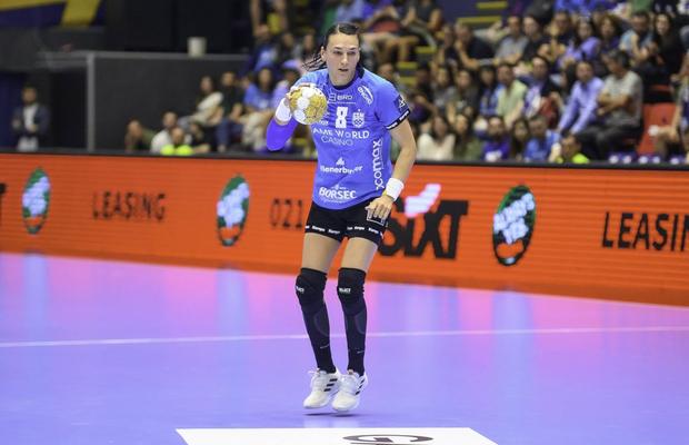 Victorie cu emoții pentru CSM București » „Tigroaicele” au condus aproape tot meciul, dar au fost aproape să rateze victoria pe final