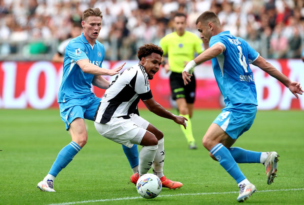 Juventus - Napoli 0-0 » „Bătrâna Doamnă” continuă parcursul fără gol primit în acest sezon de Serie A