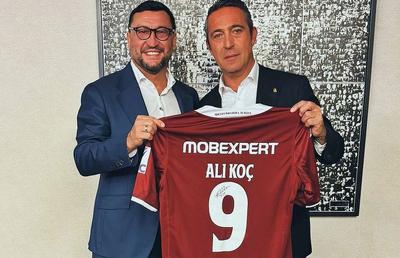 Viorel Moldovan, pe stadion la un mare derby european: „Am acceptat cu o imensă plăcere!”