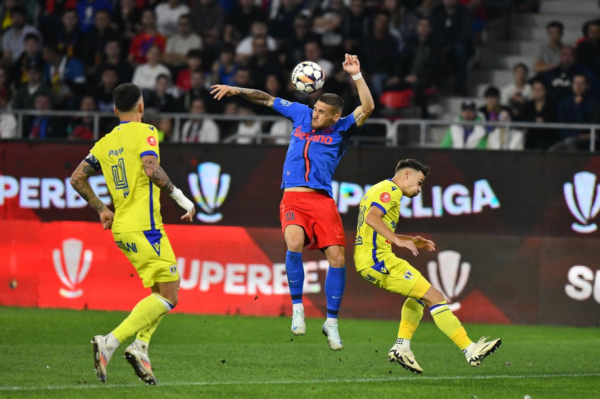 FCSB - Petrolul 1-1 » Dramatism în Ghencea! Petrolul smulge un punct în minutul 90+4, după ce a jucat în superioritate din minutul 30
